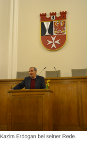 Kazim Erdogan bei seiner Rede. Kazim Erdogan bei seiner Rede.